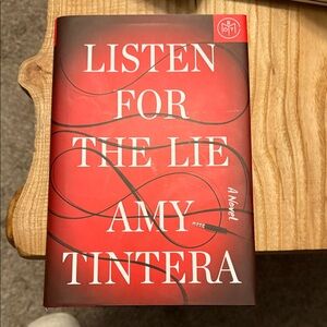 Listen for the Lie by Amy Tintera Book